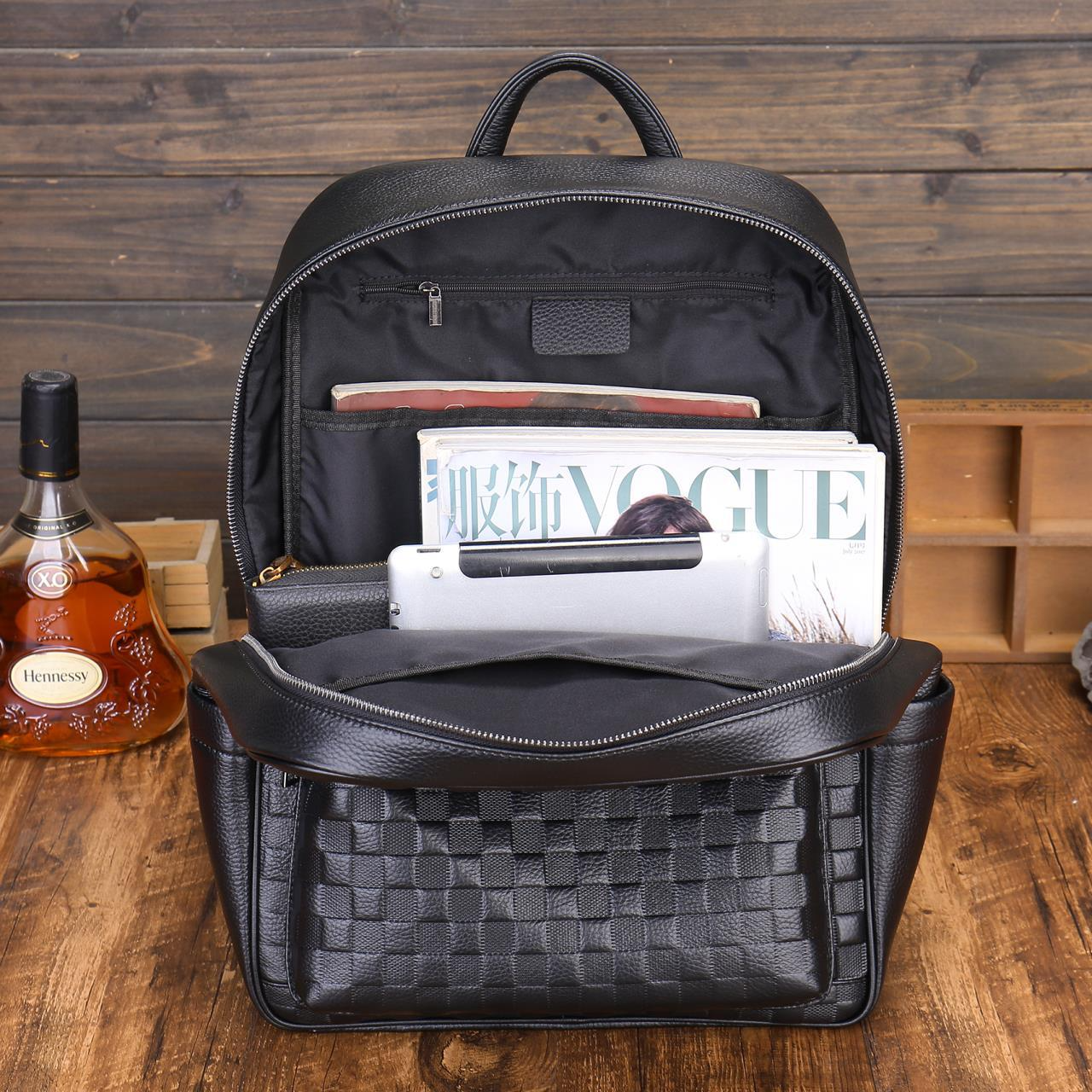 Large Capacity Cowhide Leather Backpack